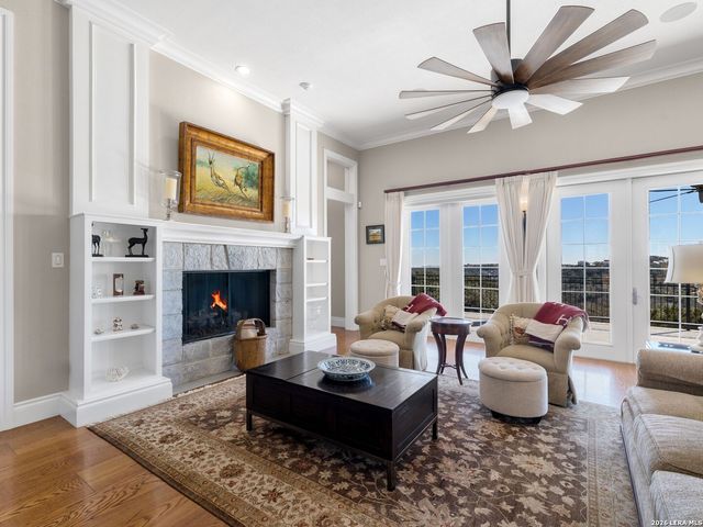 8514 Woodpecker Way, San Antonio, TX 78256