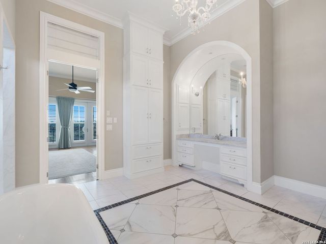 8514 Woodpecker Way, San Antonio, TX 78256