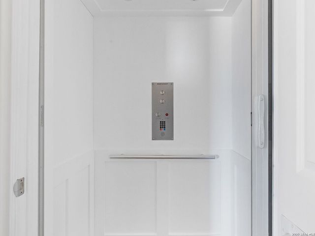 8514 Woodpecker Way, San Antonio, TX 78256