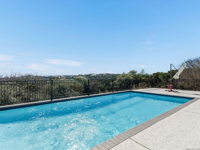 8514 Woodpecker Way, San Antonio, TX 78256