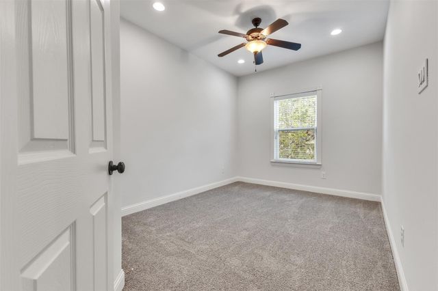 3911 Kennon Street A, Houston, TX 77009