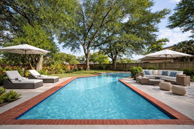 11804 Westmere Drive, Houston, TX 77077