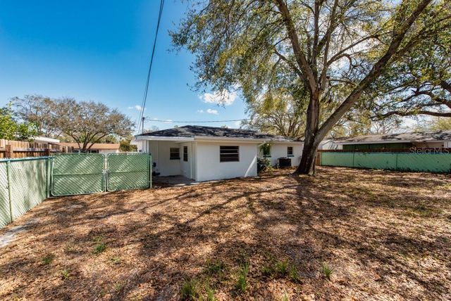 917 18TH STREET SW, Largo, FL 33770