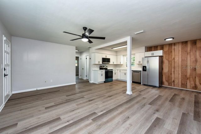 917 18TH STREET SW, Largo, FL 33770