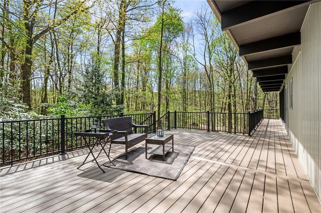 145 McClain Rd, Chippewa Twp, PA 15010