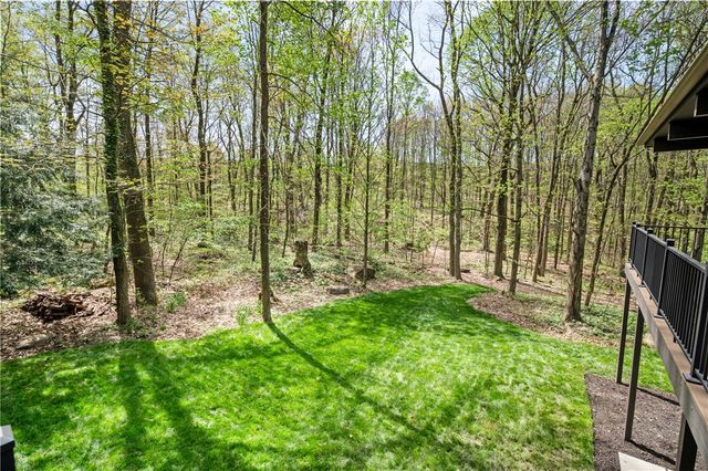 145 McClain Rd, Chippewa Twp, PA 15010