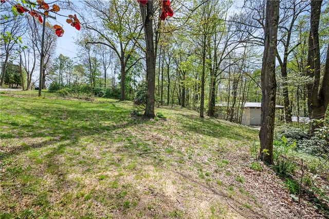 145 McClain Rd, Chippewa Twp, PA 15010