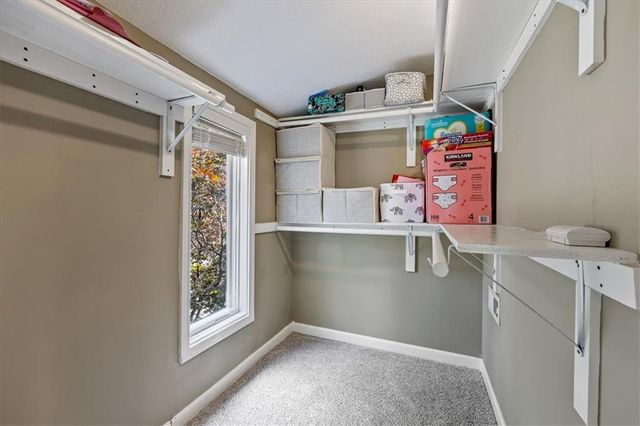 5204 W 50th Terrace, Roeland Park, KS 66205