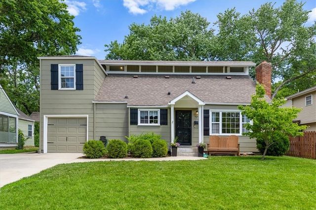 5204 W 50th Terrace, Roeland Park, KS 66205