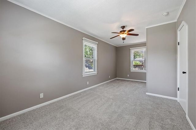 5204 W 50th Terrace, Roeland Park, KS 66205
