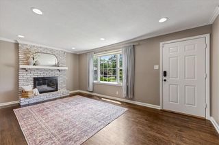 5204 W 50th Terrace, Roeland Park, KS 66205