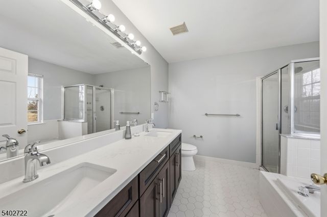 21 Gallop Ln, Franklin Twp., NJ 08873