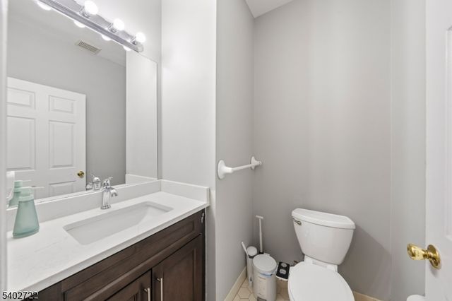 21 Gallop Ln, Franklin Twp., NJ 08873