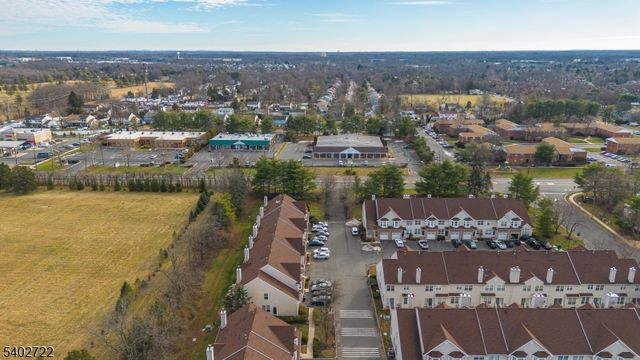 21 Gallop Ln, Franklin Twp., NJ 08873