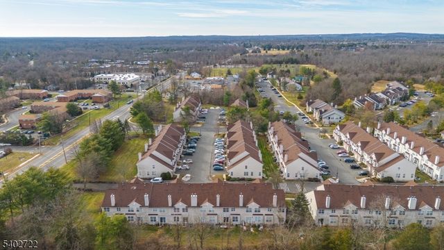 21 Gallop Ln, Franklin Twp., NJ 08873