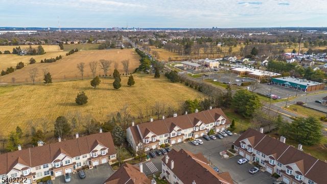 21 Gallop Ln, Franklin Twp., NJ 08873