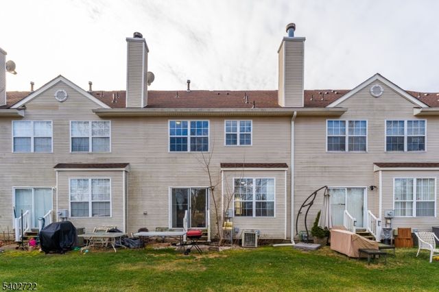 21 Gallop Ln, Franklin Twp., NJ 08873