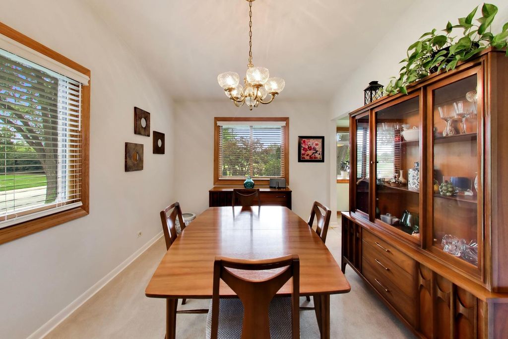 1608 E Jonquil Terrace, Arlington Heights, IL 60004 — photo 5