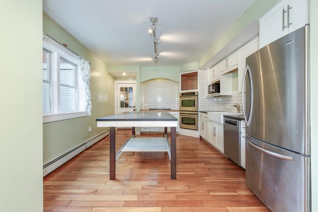 29 Candia Road, Deerfield, NH 03037