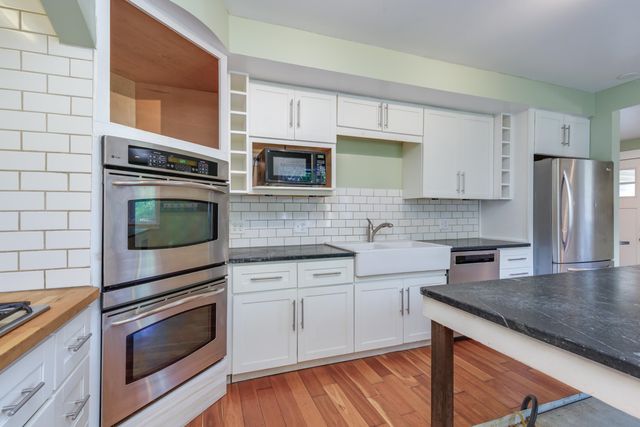 29 Candia Road, Deerfield, NH 03037