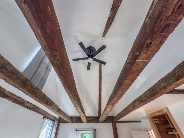 29 Candia Road, Deerfield, NH 03037