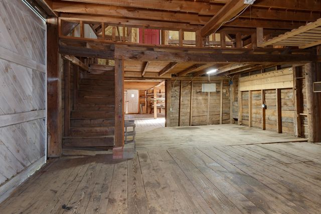 29 Candia Road, Deerfield, NH 03037