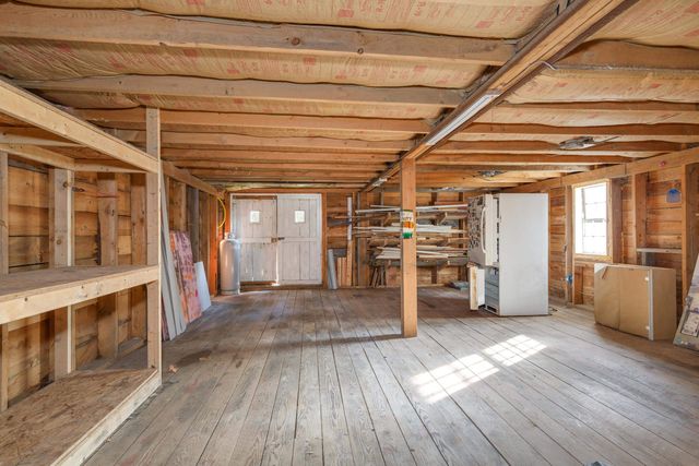 29 Candia Road, Deerfield, NH 03037