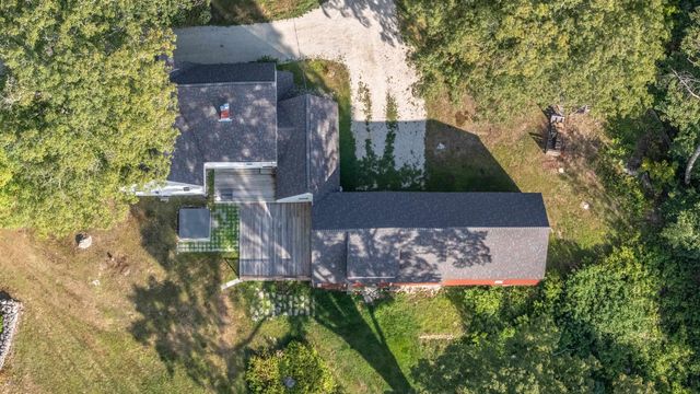 29 Candia Road, Deerfield, NH 03037