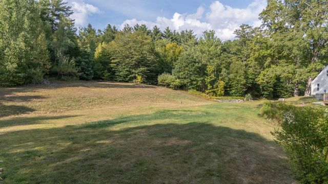 29 Candia Road, Deerfield, NH 03037