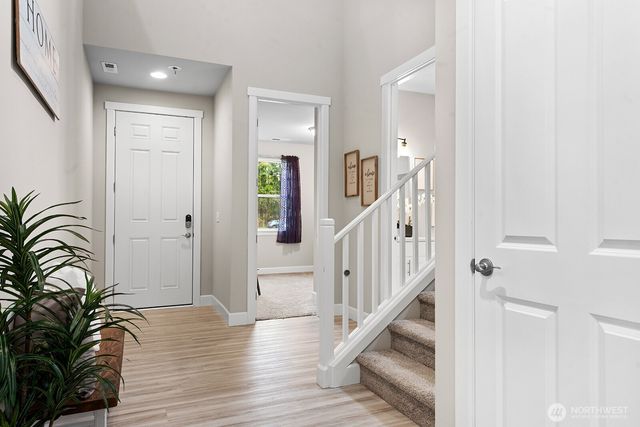 6147 Windlass Avenue SE, Port Orchard, WA 98367