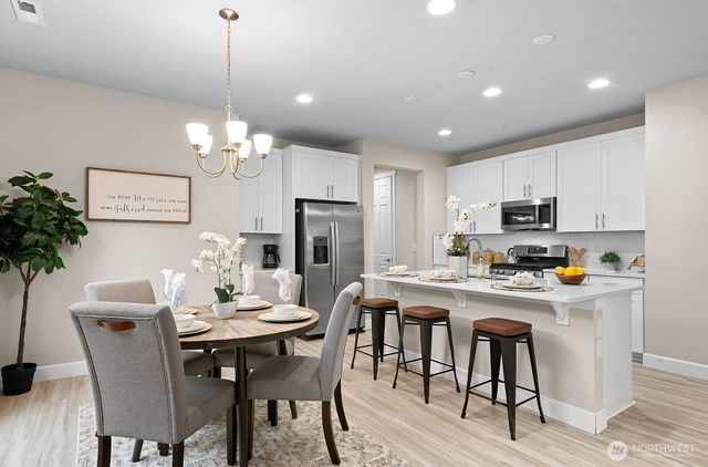 6147 Windlass Avenue SE, Port Orchard, WA 98367