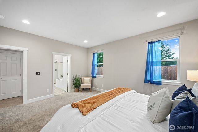 6147 Windlass Avenue SE, Port Orchard, WA 98367