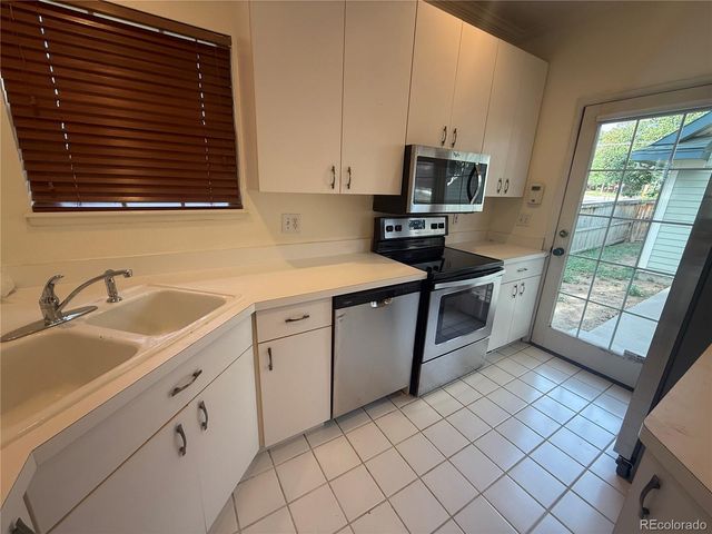 1701 Grove Street, Denver, CO 80204