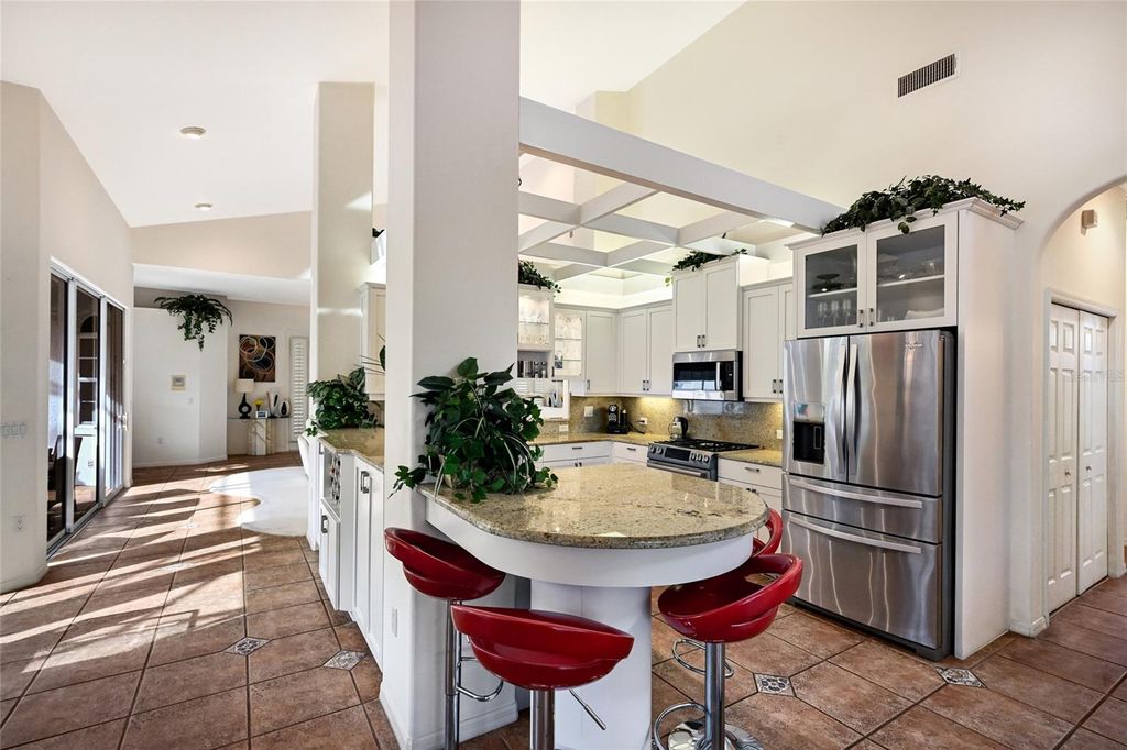 Image 12 of property listing at 4528 BLUE MARLIN DRIVE, Bradenton, FL 34208