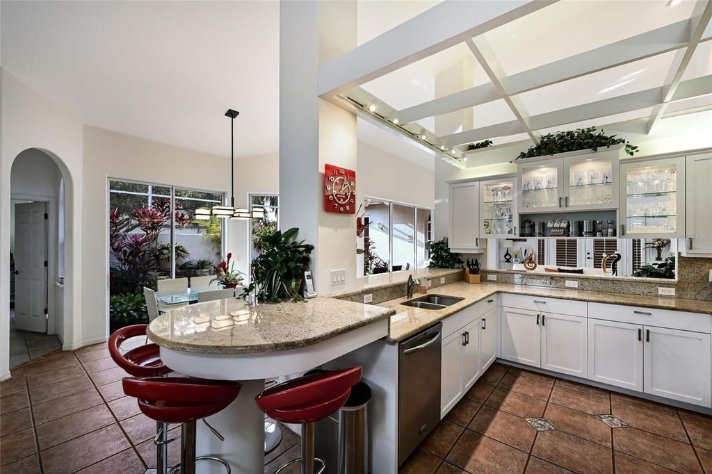 Image 14 of property listing at 4528 BLUE MARLIN DRIVE, Bradenton, FL 34208