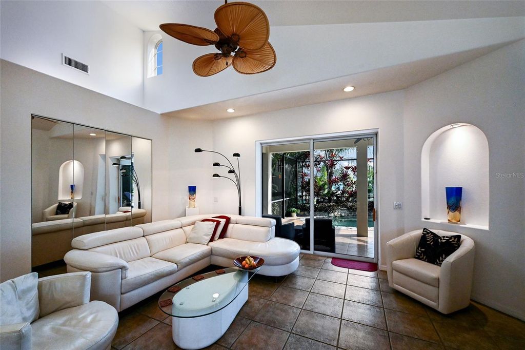 Image 17 of property listing at 4528 BLUE MARLIN DRIVE, Bradenton, FL 34208