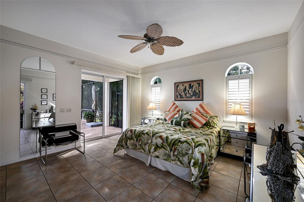 Image 20 of property listing at 4528 BLUE MARLIN DRIVE, Bradenton, FL 34208