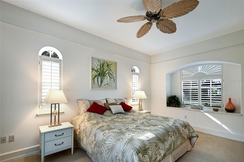 Image 24 of property listing at 4528 BLUE MARLIN DRIVE, Bradenton, FL 34208