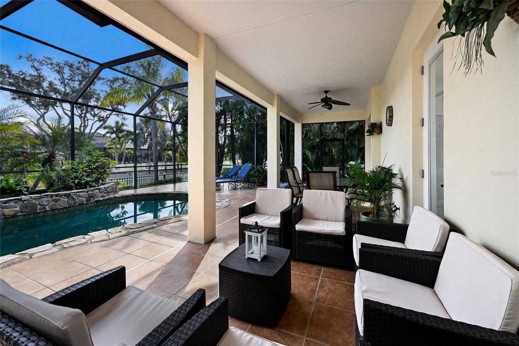 Image 33 of property listing at 4528 BLUE MARLIN DRIVE, Bradenton, FL 34208