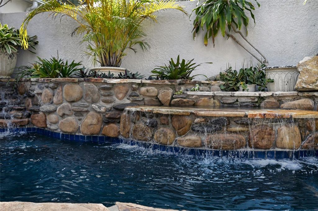 Image 10 of property listing at 4528 BLUE MARLIN DRIVE, Bradenton, FL 34208