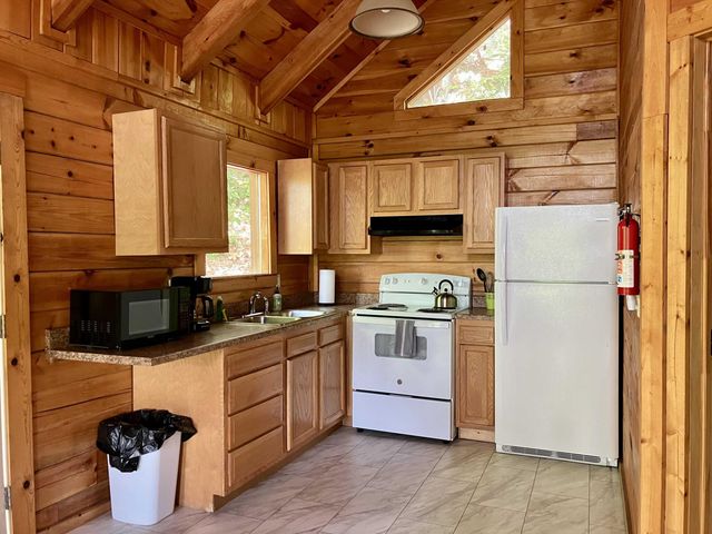 441 Twin Arch Road, Stanton, KY 40380