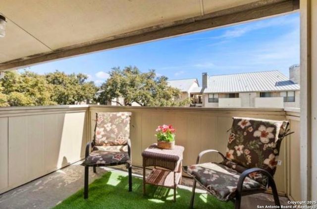 11843 Braesview Apt 2006, San Antonio, TX 78213