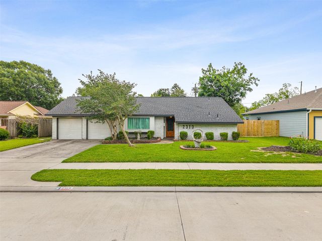 2313 Cedar Street, Pearland, TX 77581