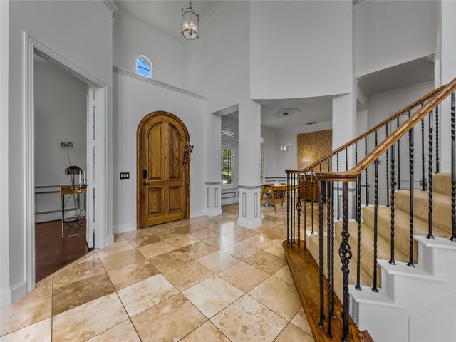 5725 Meadowhaven Drive, Plano, TX 75093