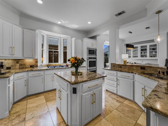5725 Meadowhaven Drive, Plano, TX 75093