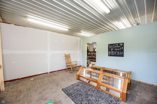 678 45th Avenue W, West Fargo, ND 58078