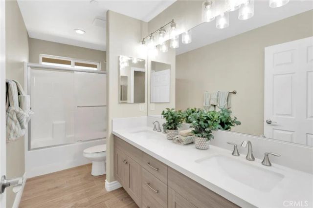 21960 Ramona, Apple Valley, CA 92307