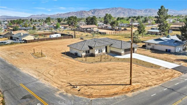 21960 Ramona, Apple Valley, CA 92307