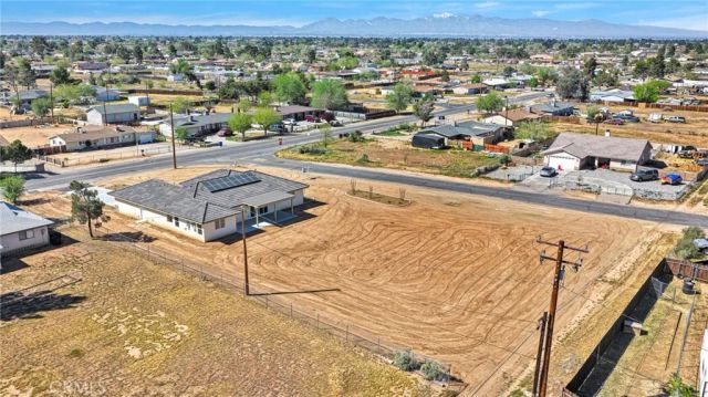 21960 Ramona, Apple Valley, CA 92307