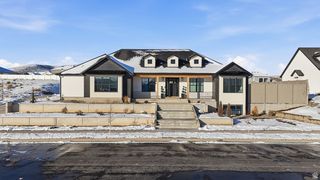 3069 E LAKESIDE DR, Eagle Mountain, UT 84005